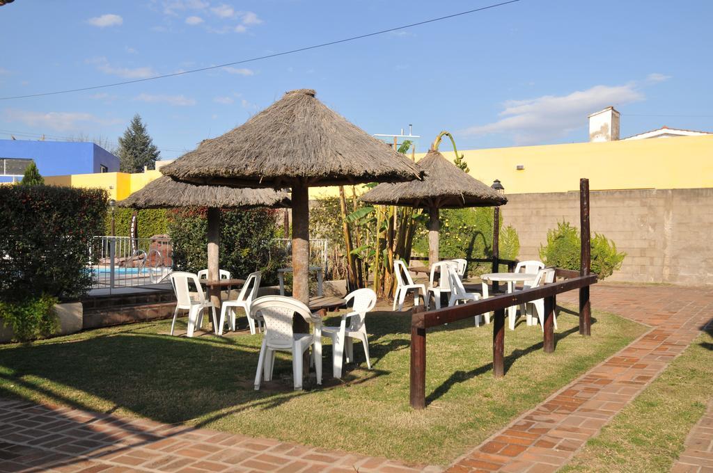 ויז'ה קרלוס פאס Casa Nostra Hotel מראה חיצוני תמונה