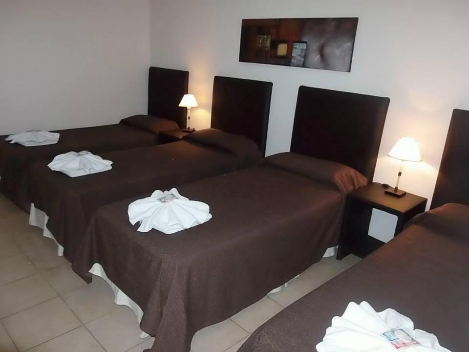 ויז'ה קרלוס פאס Casa Nostra Hotel מראה חיצוני תמונה