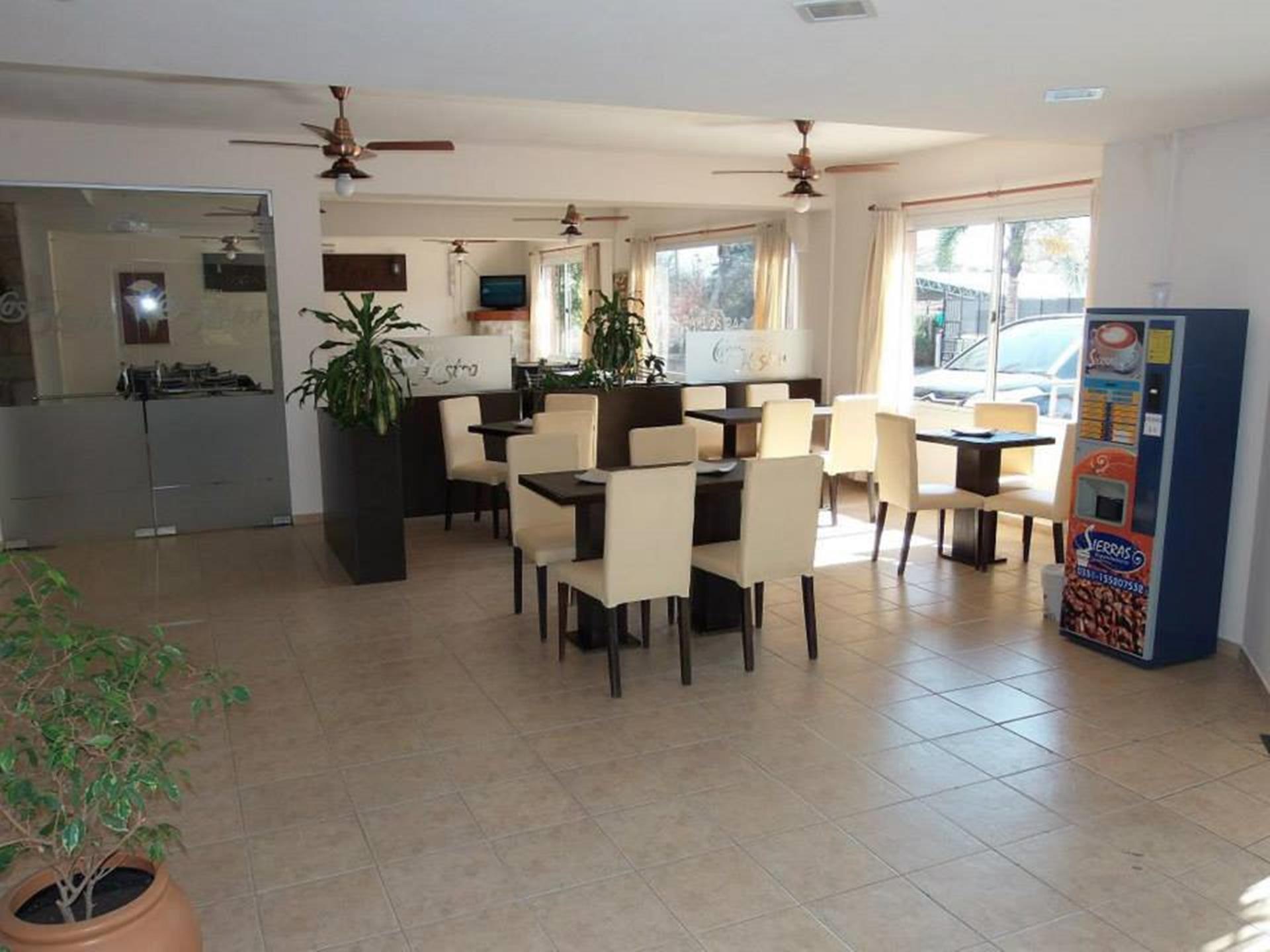 ויז'ה קרלוס פאס Casa Nostra Hotel מראה חיצוני תמונה