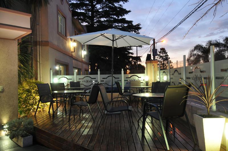 ויז'ה קרלוס פאס Casa Nostra Hotel מראה חיצוני תמונה