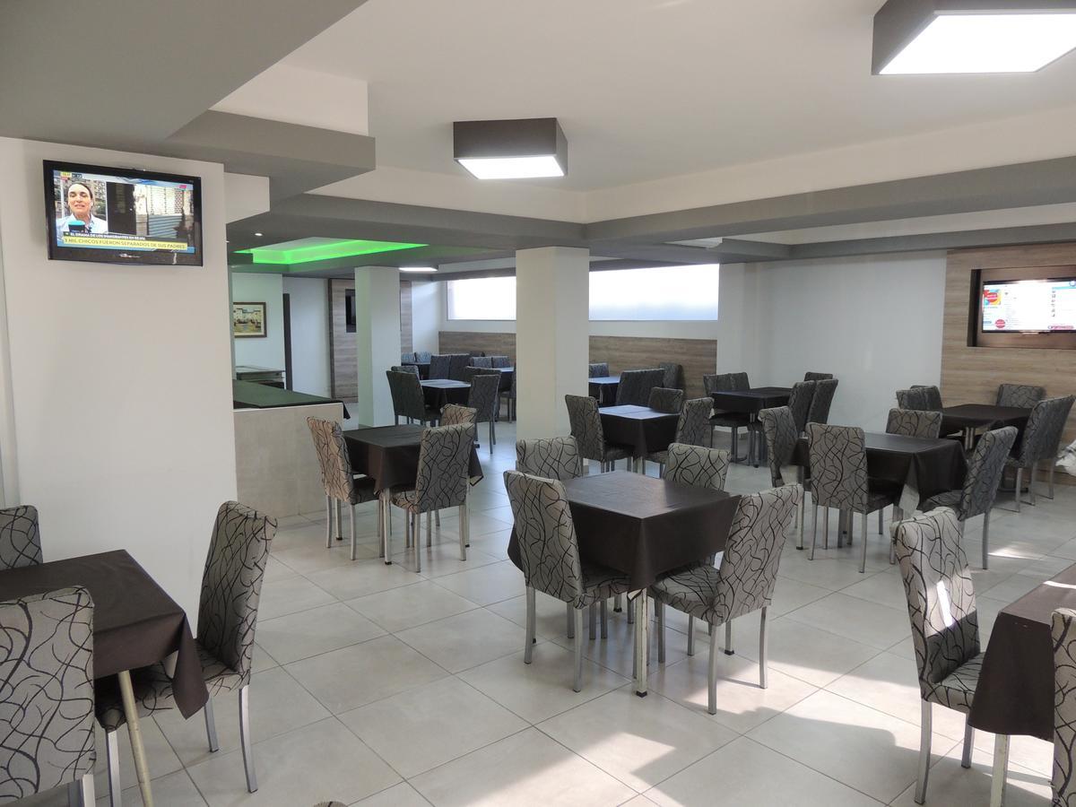 ויז'ה קרלוס פאס Casa Nostra Hotel מראה חיצוני תמונה
